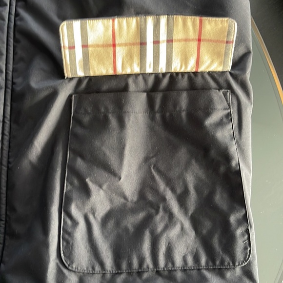 Authentic Vintage Burberry Black Jacket - Picture 12 of 12